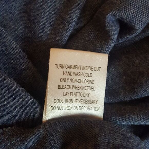 ENERGIE V Neck Silver Studded Top sz M - Picture 7 of 7